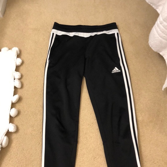 3 stripe sweatpants